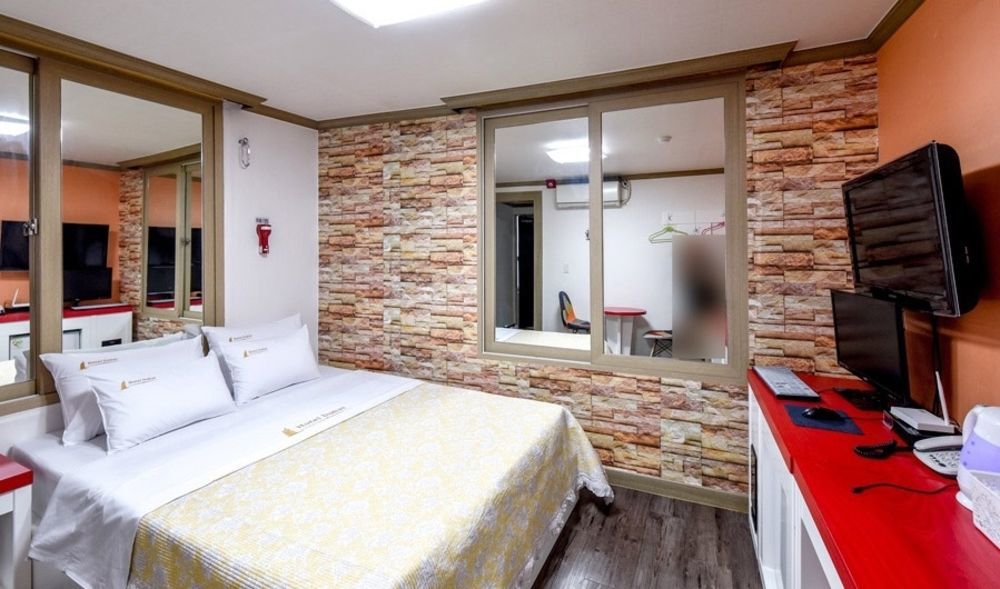 Dubai Motel Daejeon Ngoại thất bức ảnh